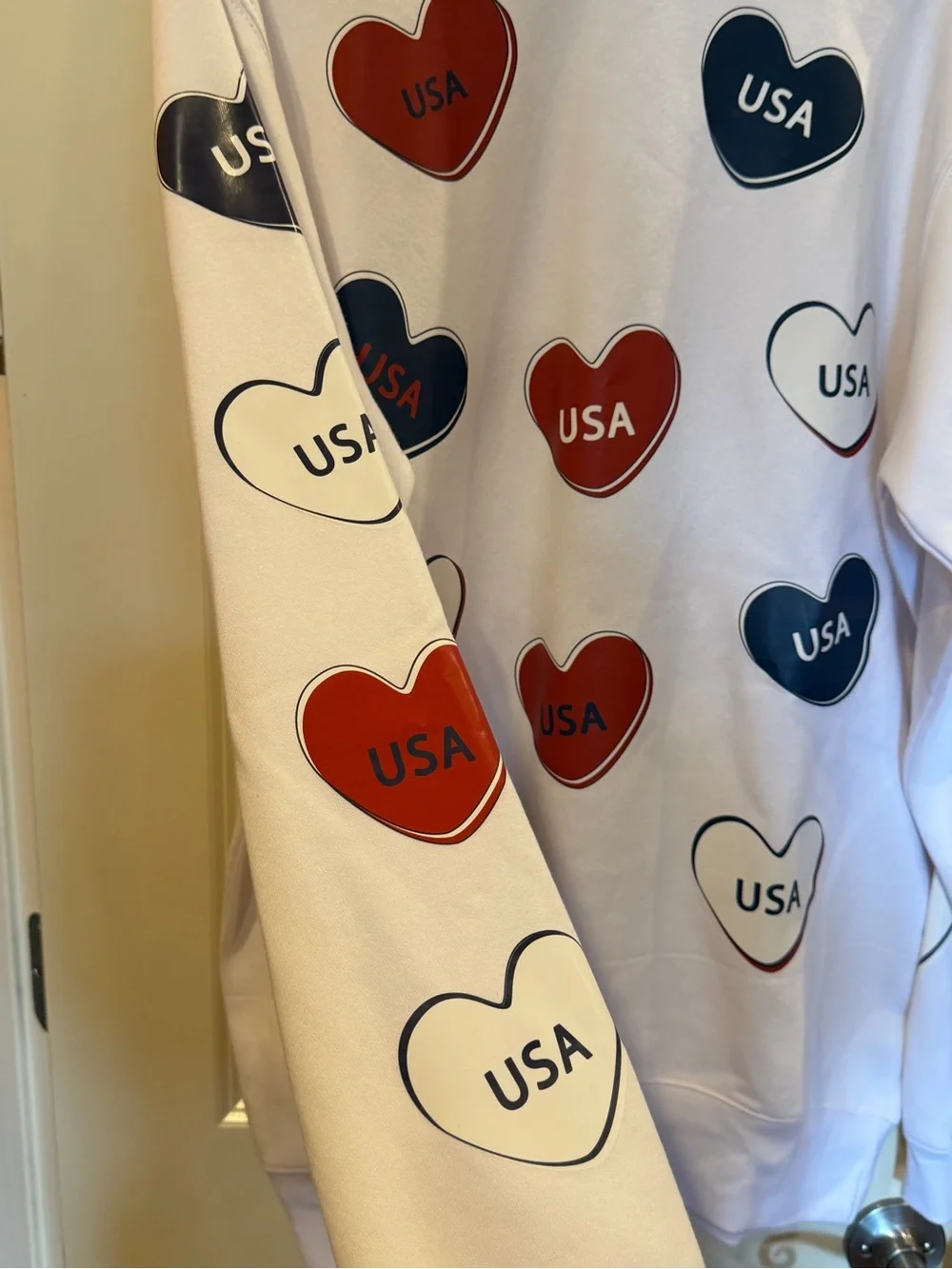 Red white blue hearts white long sleeve sweatshirt USA patriotic July 4th large